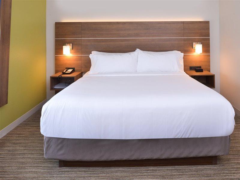 Holiday Inn Express & Suites - Omaha - 120Th And Maple By Ihg Eksteriør bilde