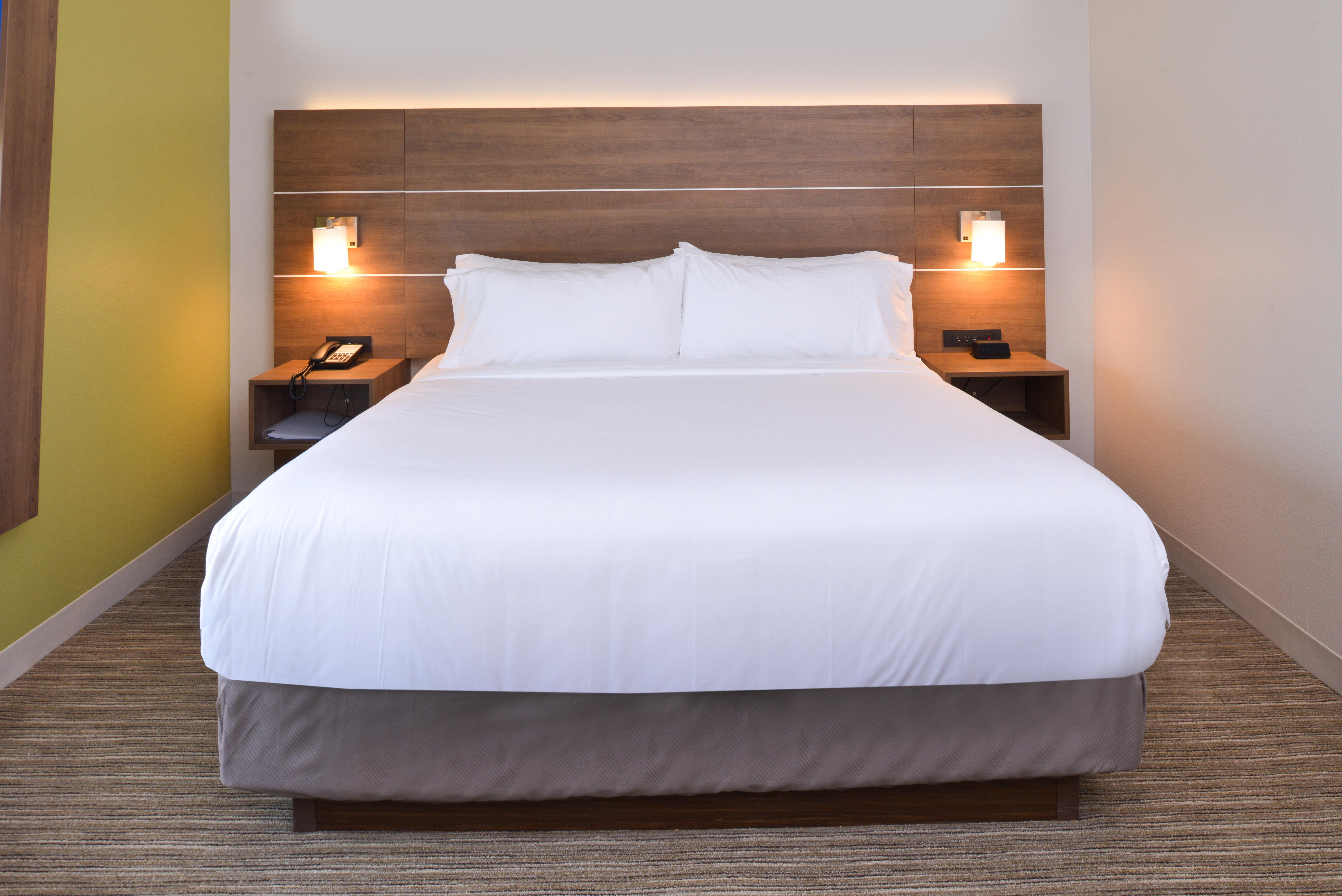 Holiday Inn Express & Suites - Omaha - 120Th And Maple By Ihg Eksteriør bilde