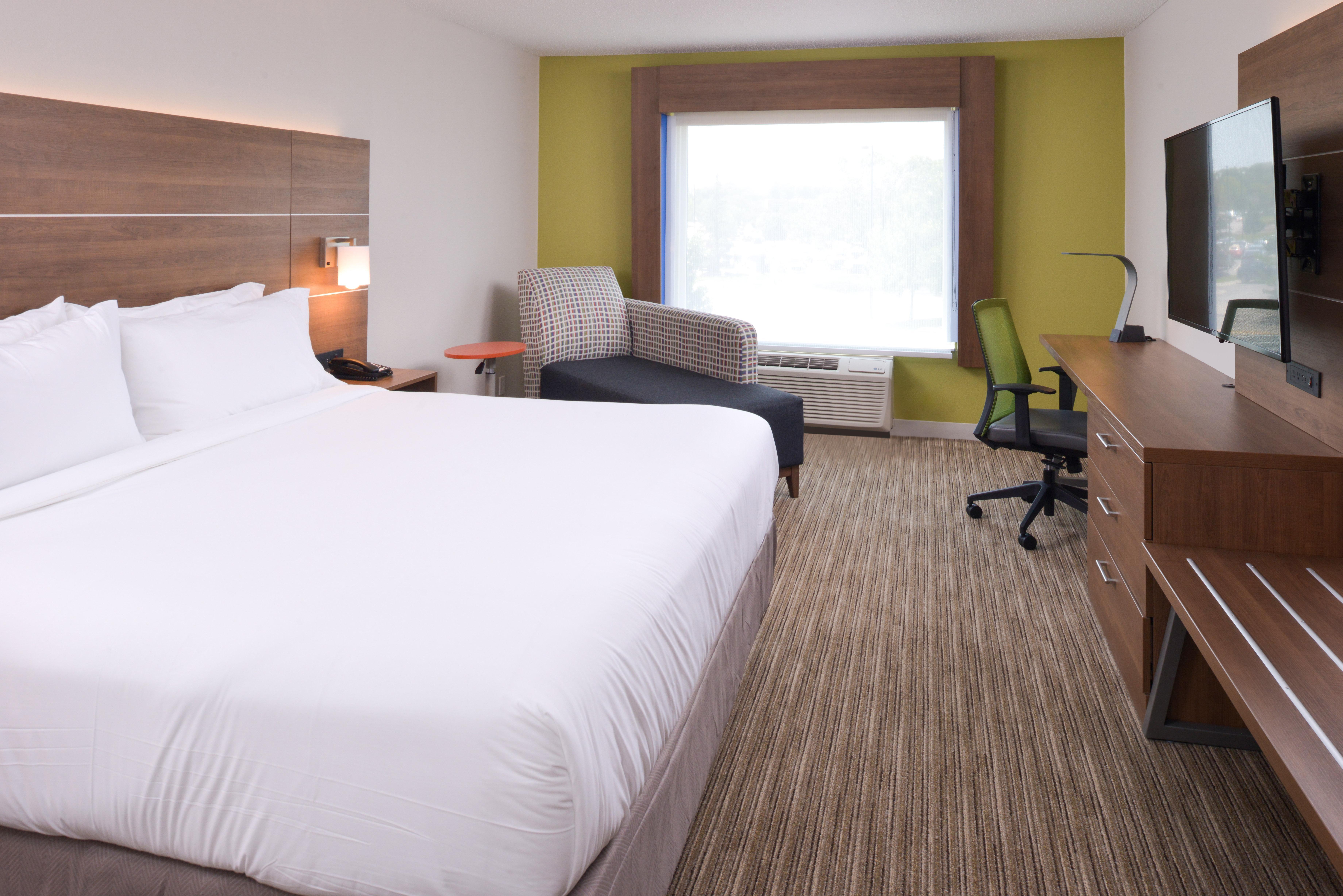 Holiday Inn Express & Suites - Omaha - 120Th And Maple By Ihg Eksteriør bilde