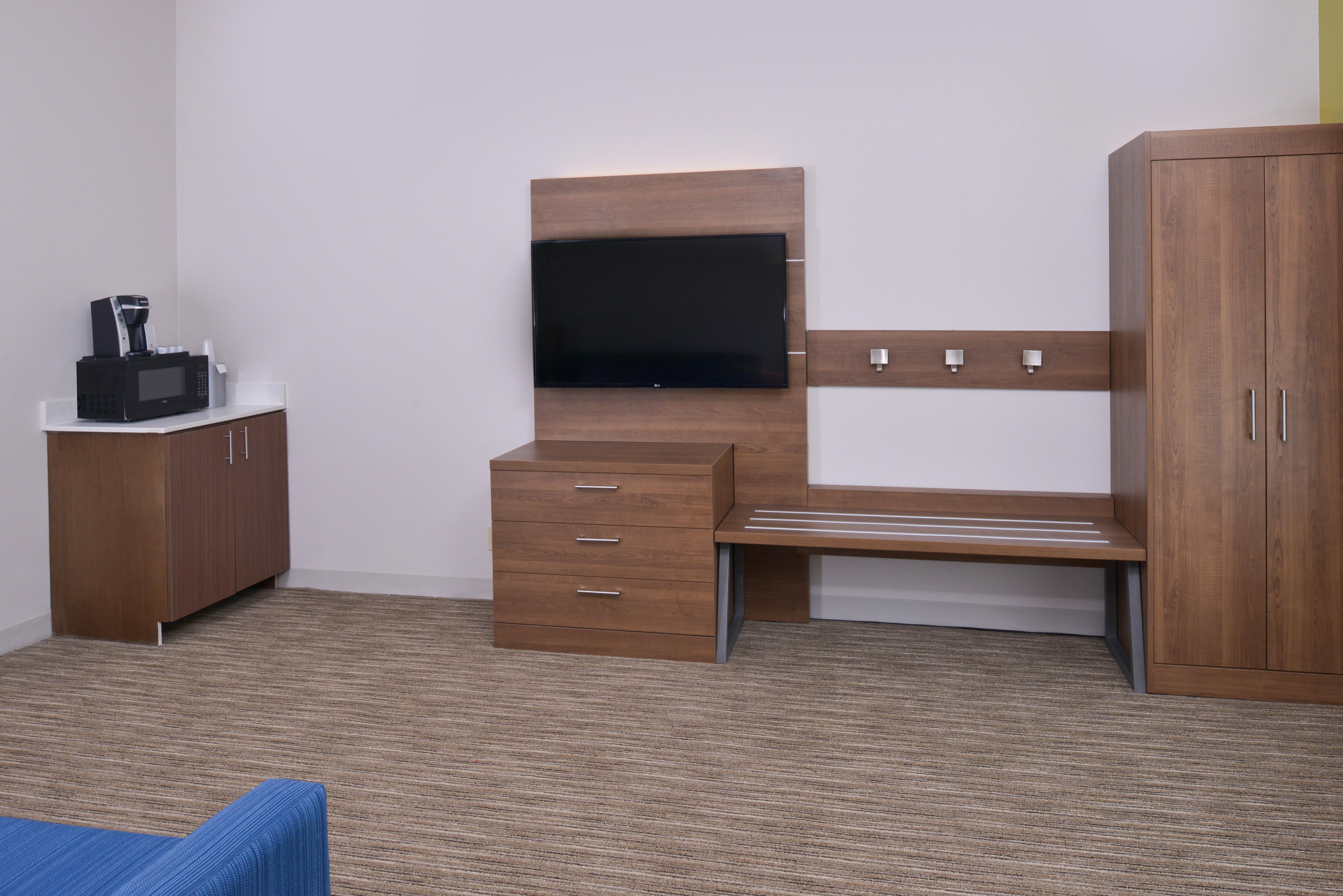 Holiday Inn Express & Suites - Omaha - 120Th And Maple By Ihg Eksteriør bilde