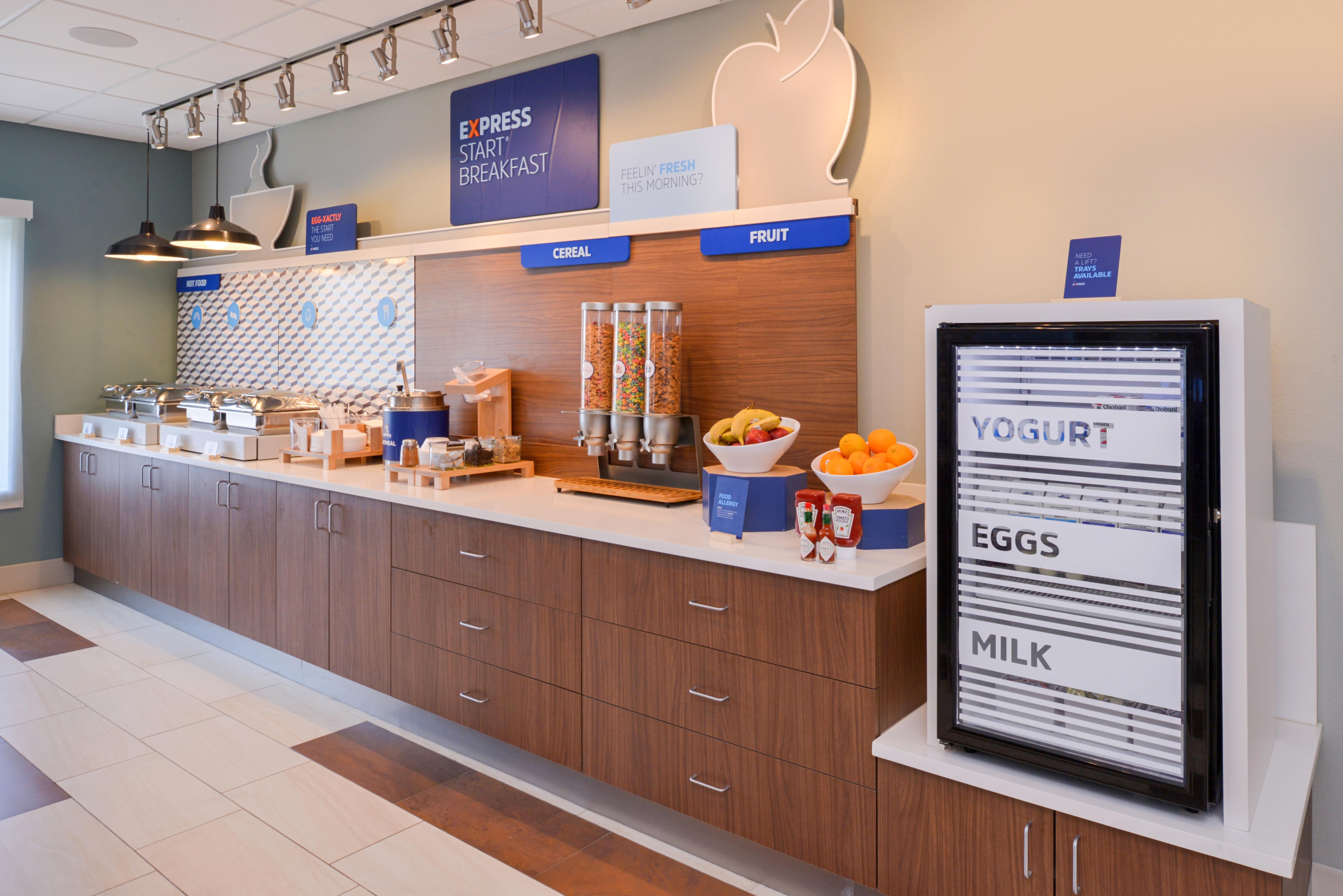 Holiday Inn Express & Suites - Omaha - 120Th And Maple By Ihg Eksteriør bilde